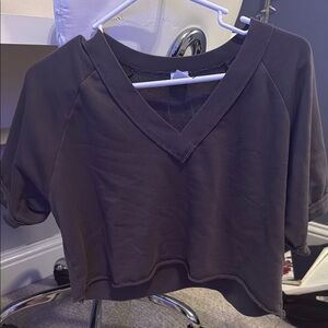 Melrose and Market Black Boxy Crop Sweatshirt